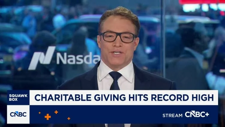 Charitable giving hits record high: Here’s what to know